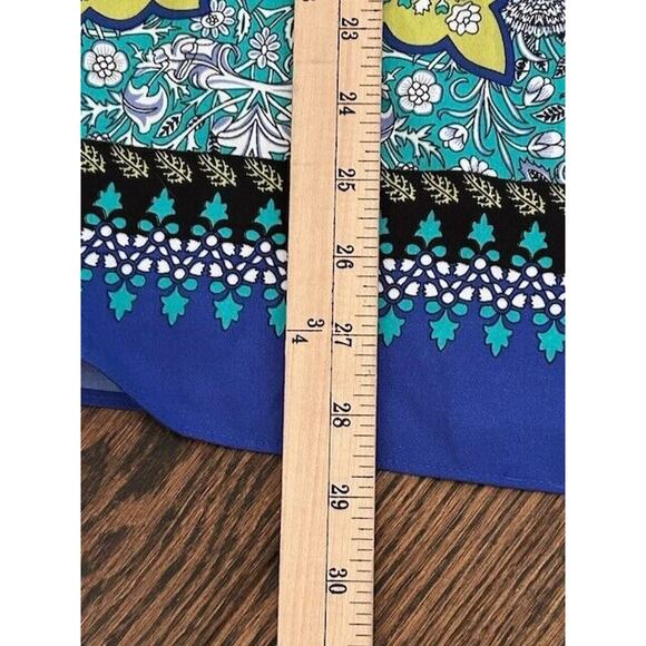 NWT Olivia & Martin Floral Blouse Short Sleeve V-Neck Multicolor Plus Size 2X - Picture 5 of 10